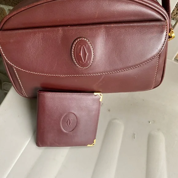 AUTHENTIC Cartier Burgundy CROSSBODY BAG With WALLET - Picture 3 of 16